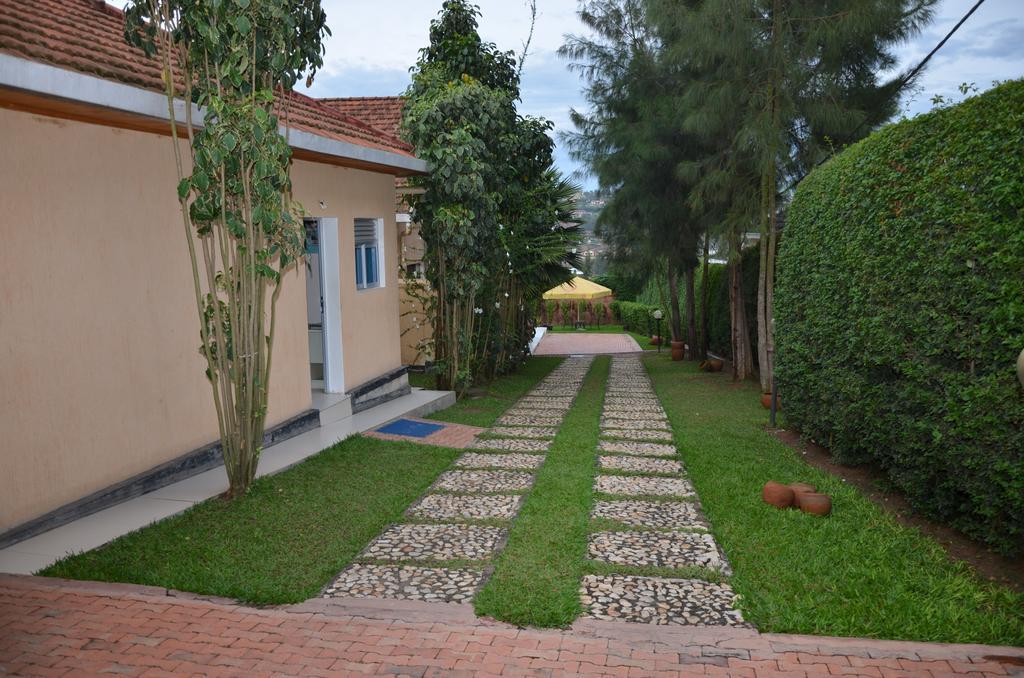 Garr Hotel Kigali Exterior photo